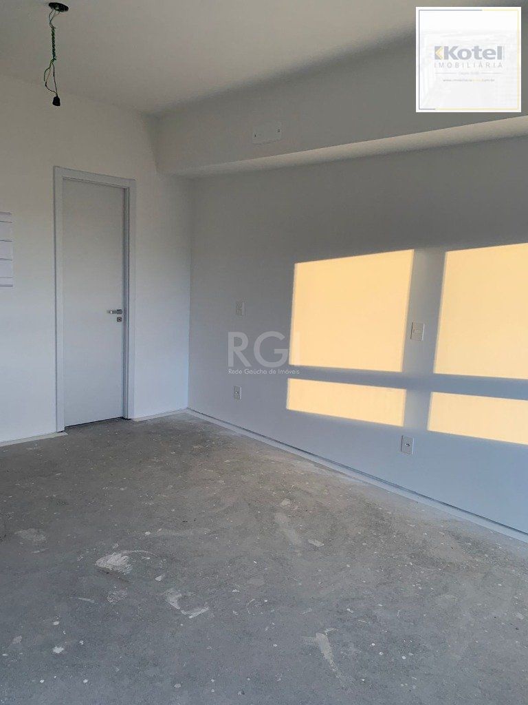 Apartamento para Venda - 35.85m², 1 dormitório, 1 vaga - Teresópolis — foto 3