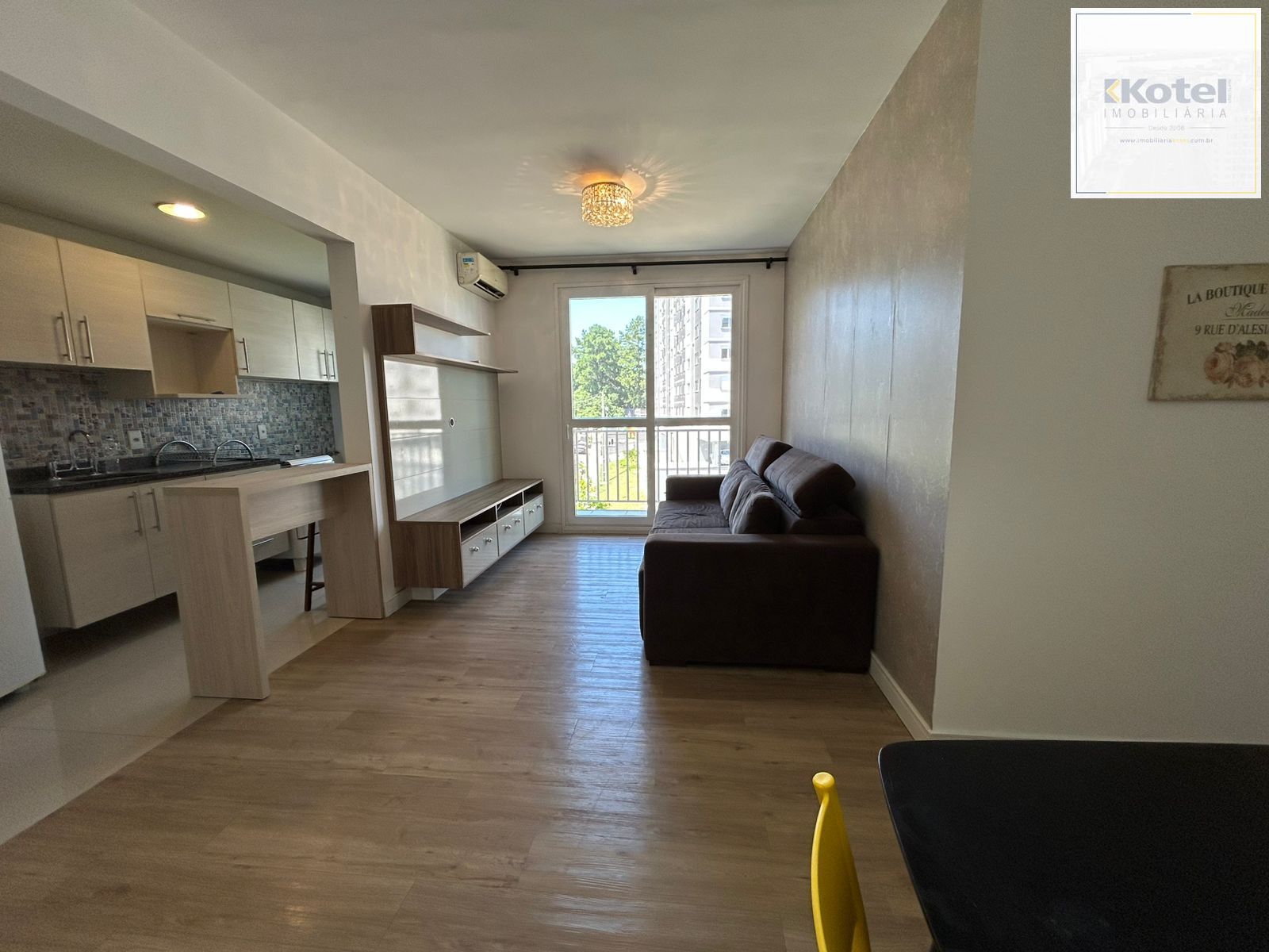 Apartamento para Venda - 73m², 3 dormitórios, sendo 1 suites, 1 vaga - Jardim Itu Sabará — foto 2
