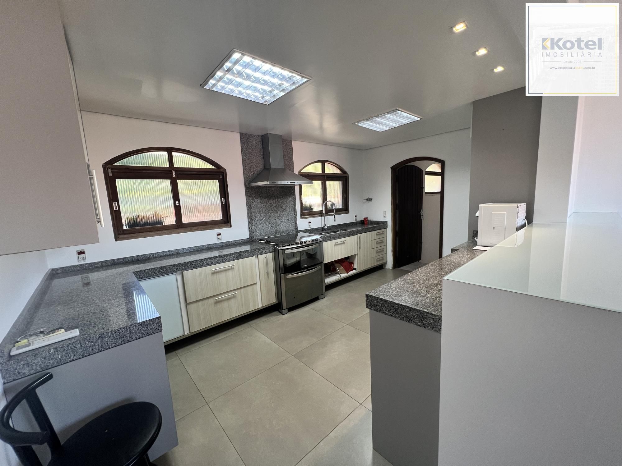 Belíssima casa no Bairro Tristeza com 645m² — foto 5