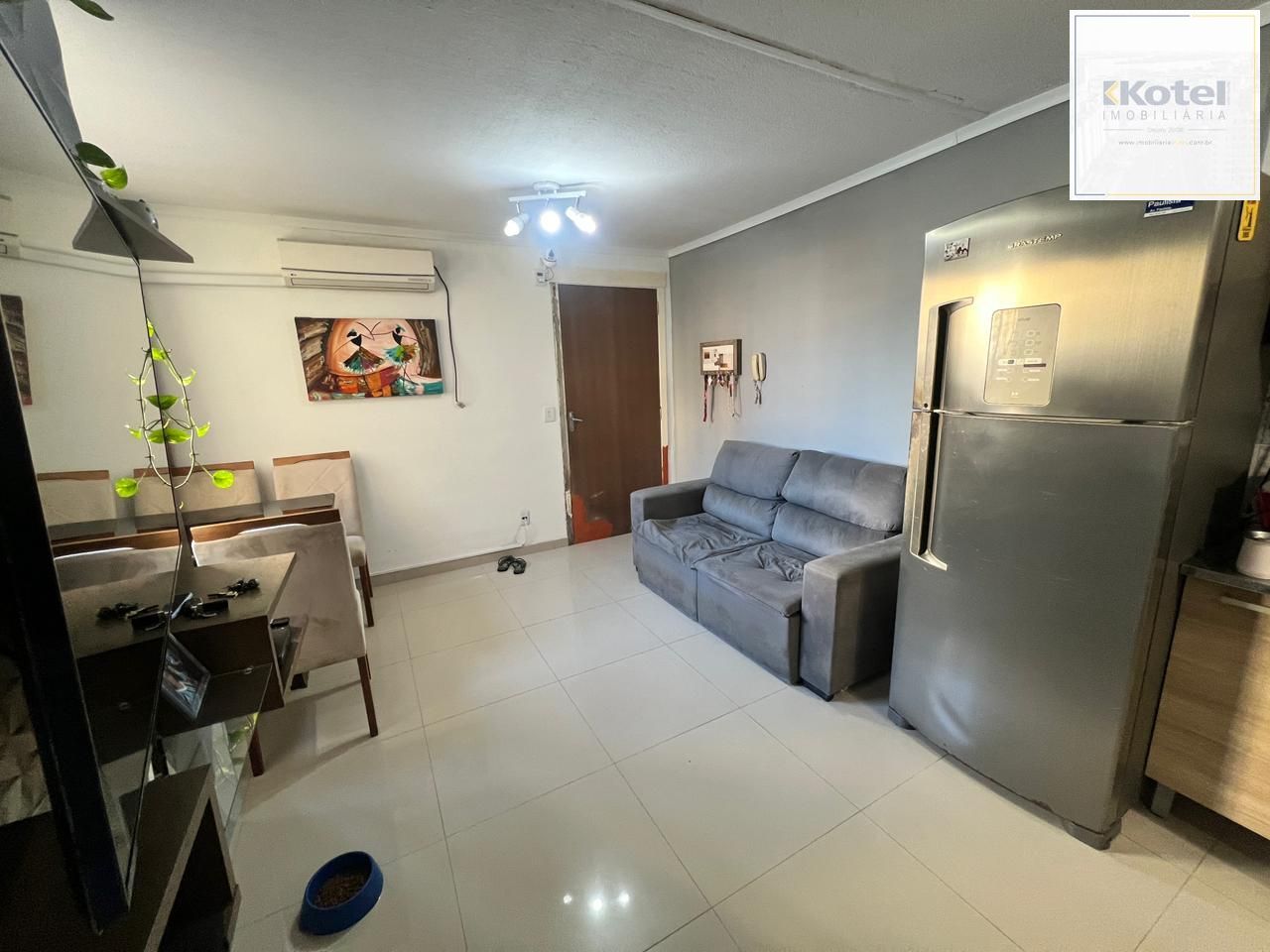Apartamento Térreo com 2 dormitórios Semi Mobiliado — foto 4