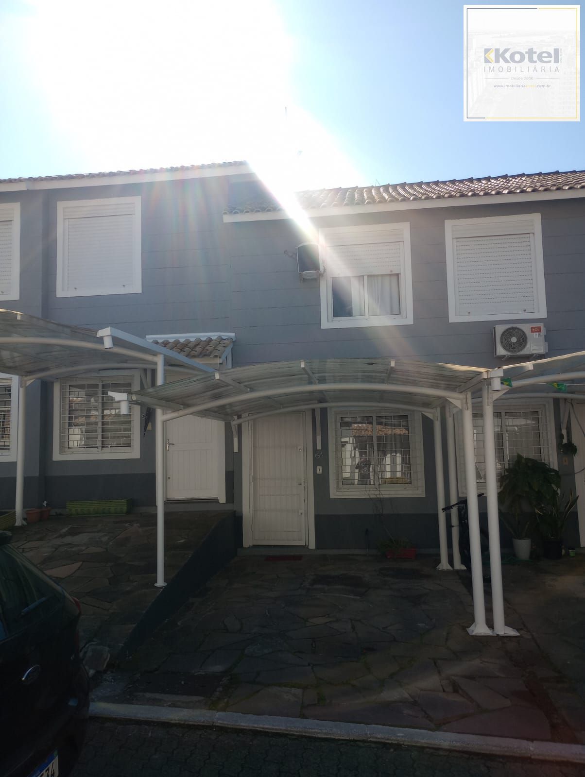 Casa em condomínio fechado em excelente localização