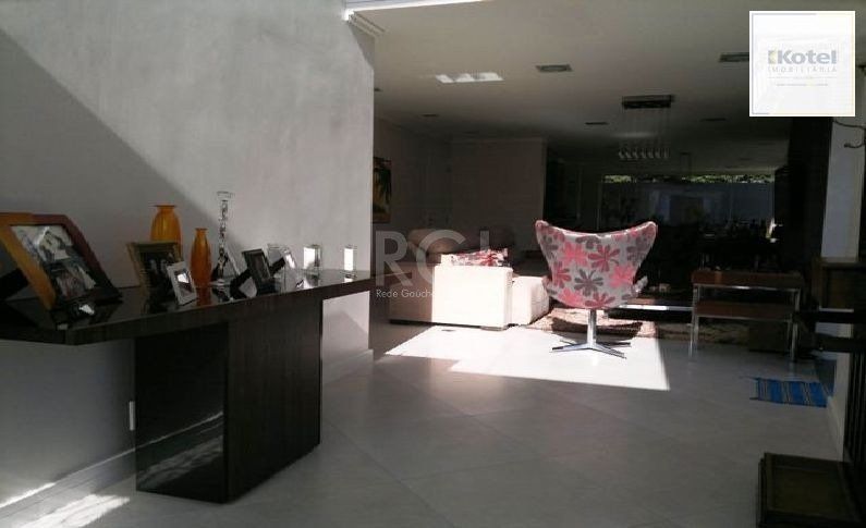 Casa Condominio para Venda - 380m², 3 dormitórios, sendo 3 suítes e 3 vagas — foto 4