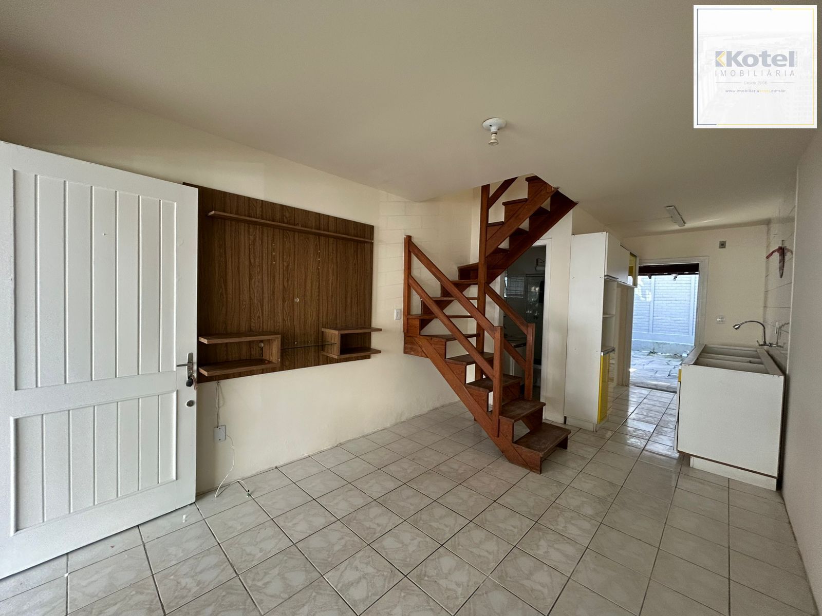 Casa de Condomínio, 2 quartos, à venda, 84 m², Morro Santana - Porto Alegre — foto 2