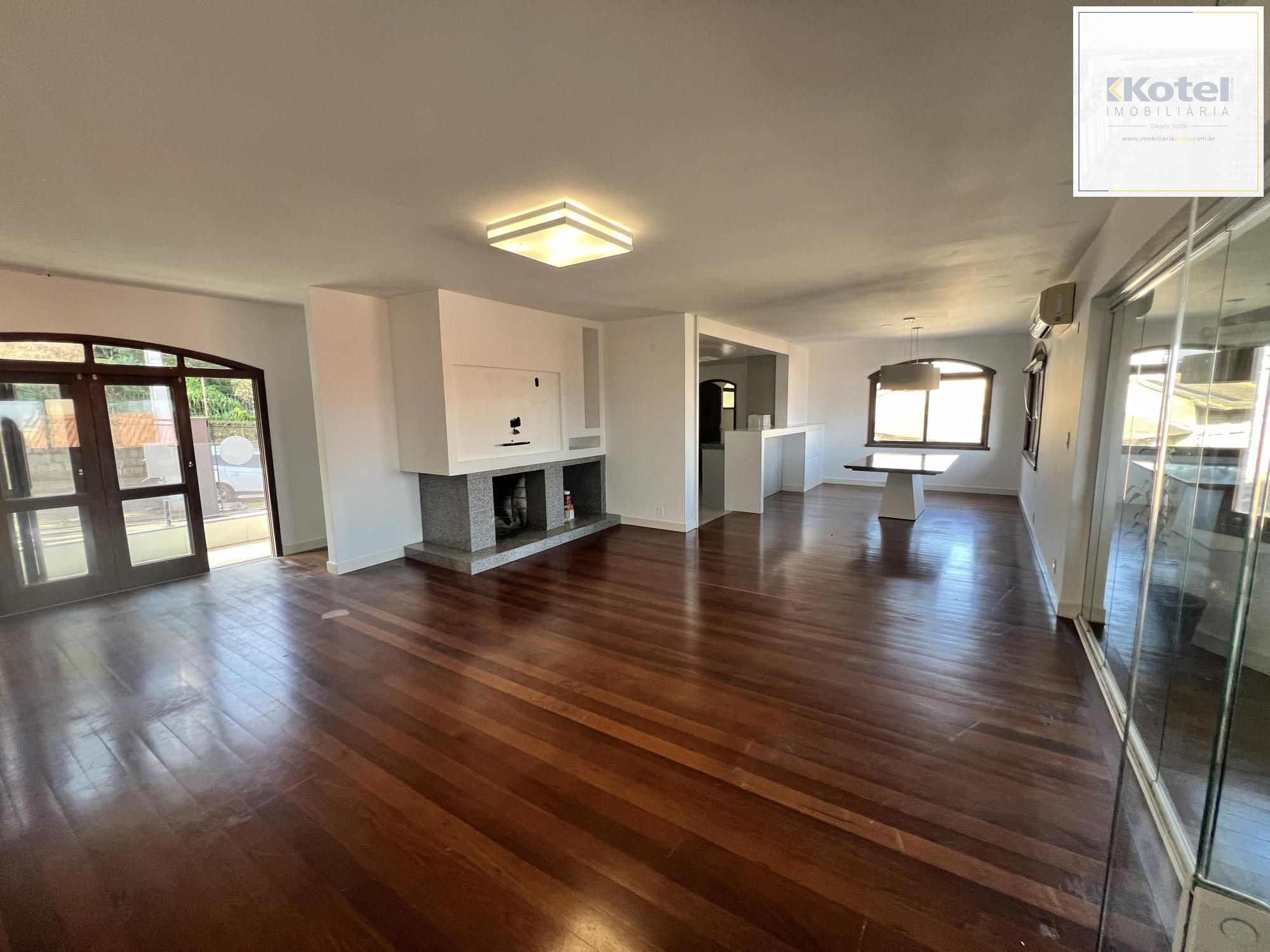 Belíssima casa no Bairro Tristeza com 645m² — foto 2