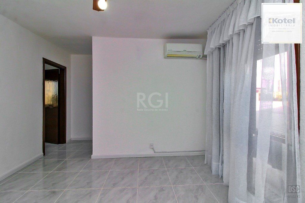 Apartamento para Venda - 40m², 1 dormitório, Morro Santana — foto 4