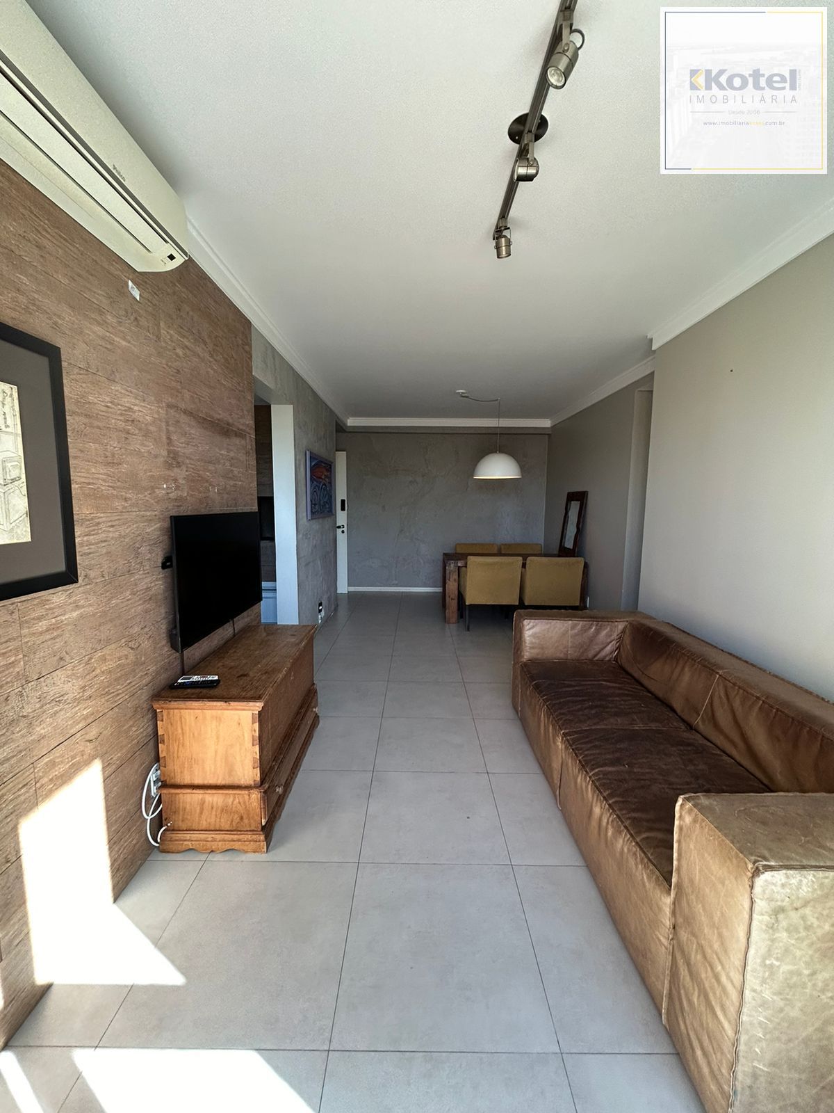 Apartamento para Venda - 73m², 3 dormitórios, sendo 1 suíte e 1 vaga — foto 3
