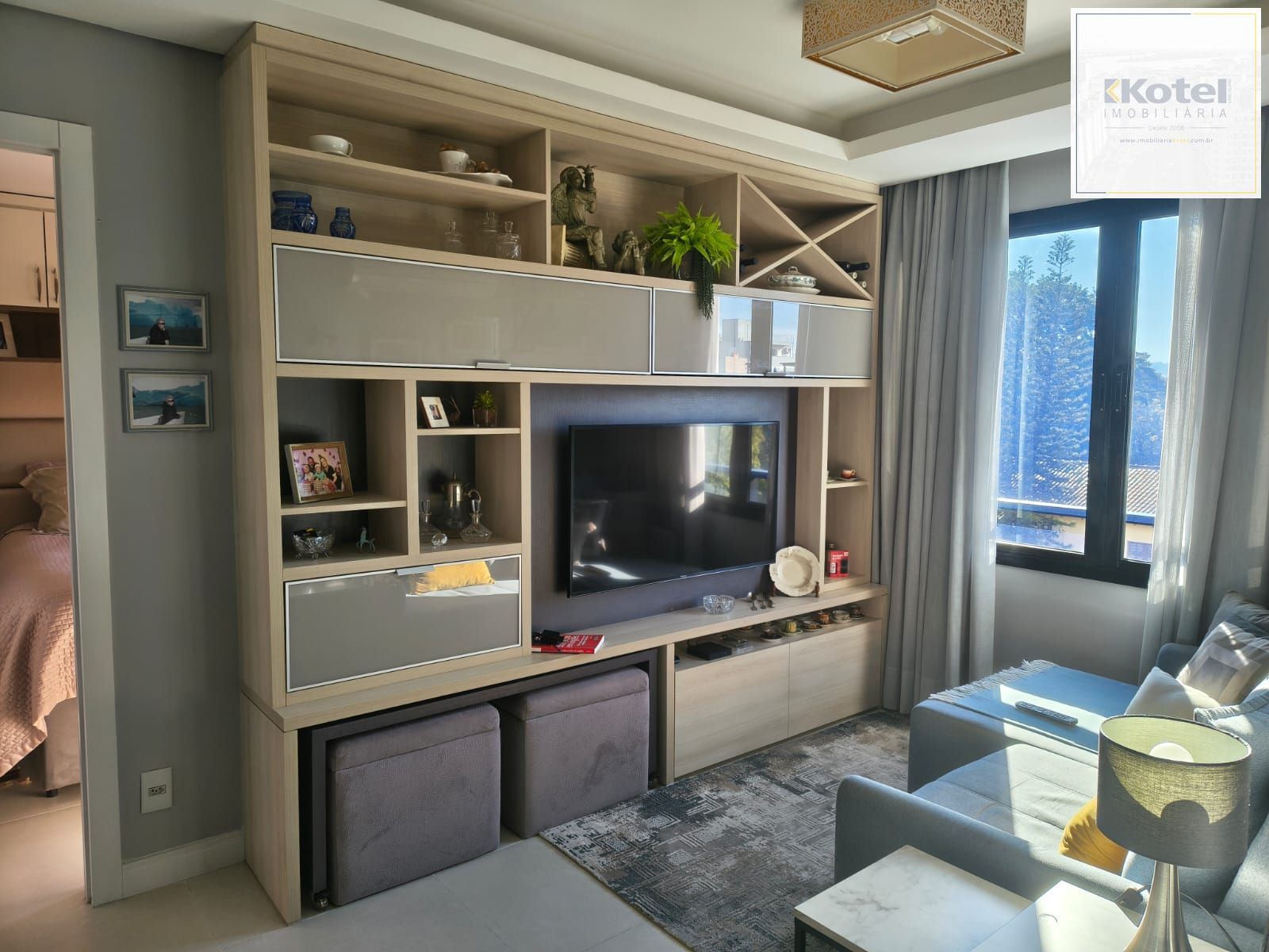Apartamento 01 dormitório mobiliado com vaga próximo ao Barra Shopping Sul