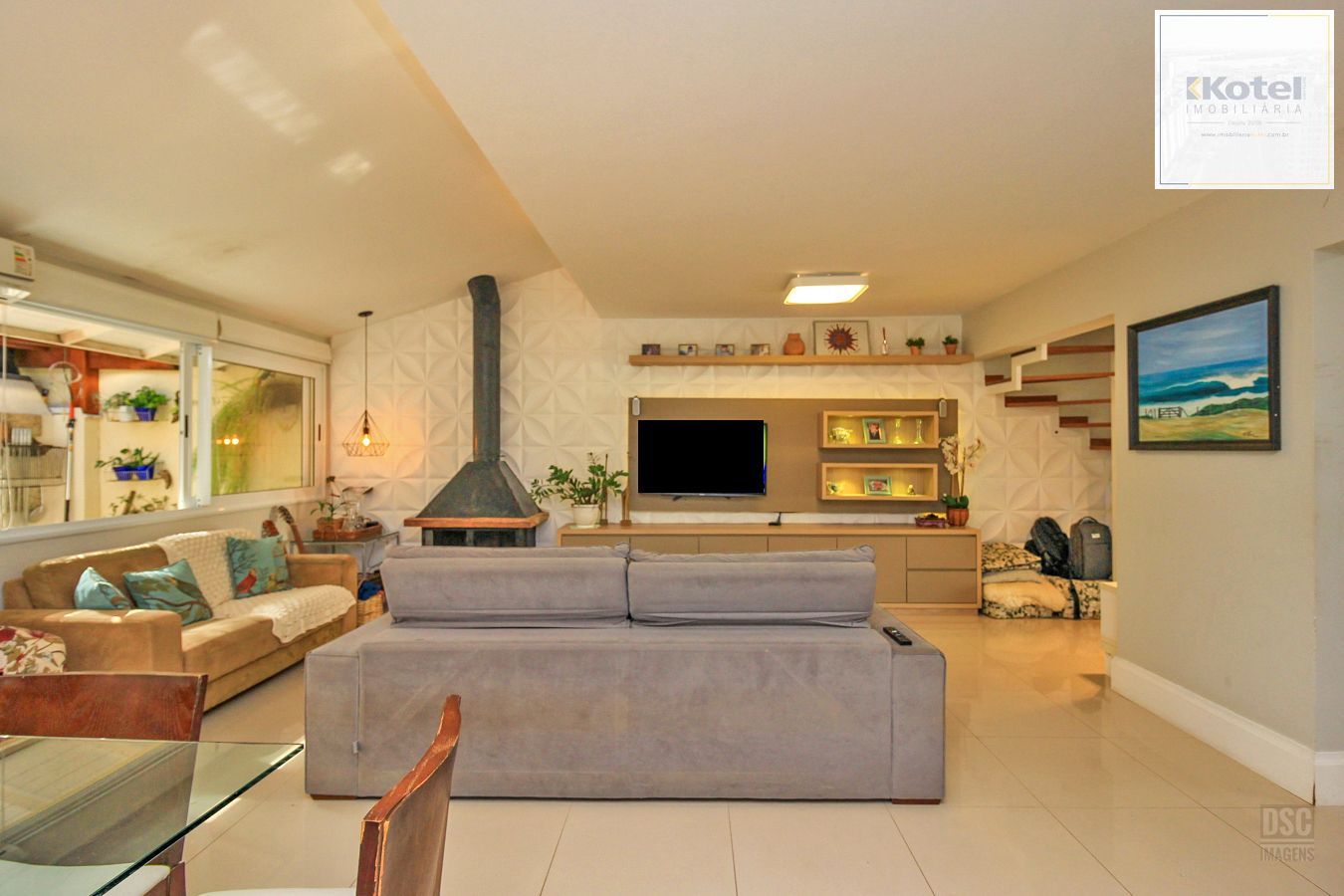 Casa em Condomínio - Imóvel Raro - Excelente Pátio Privativo — foto 3