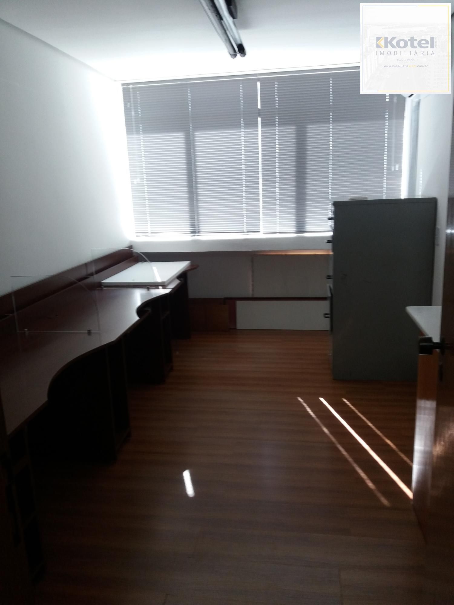 Conjunto Comercial no Bairro Bonfim – Prédio de Esquina com Portaria Remota
