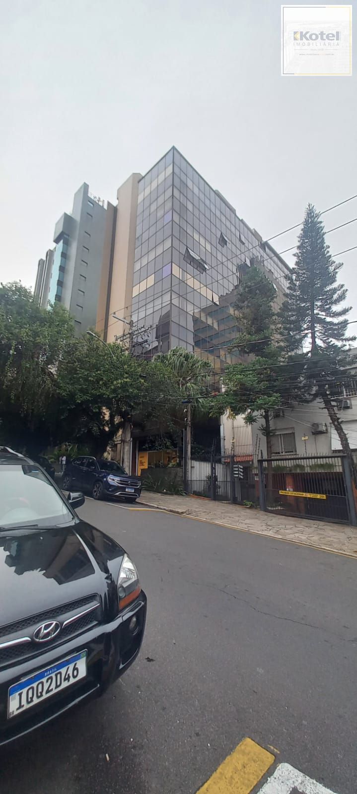 Sala / Conjunto comercial a venda no bairro Moinhos de Vento em Porto Alegre
