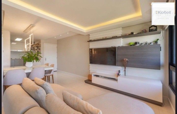Apartamento de alto padrão com 3 dormitórios e 2 vagas no bairro Tristeza — foto 2