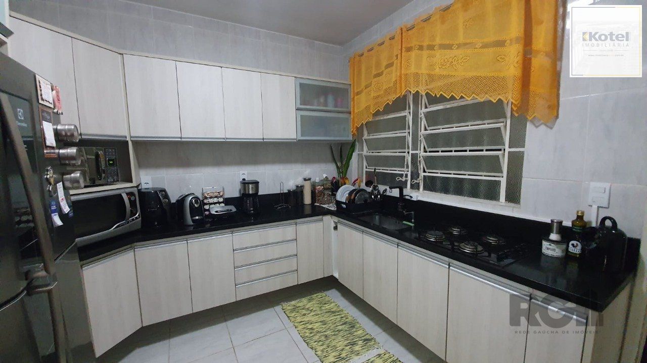 Casa 3 quartos à venda, 210m², Guarujá - Porto Alegre — foto 3