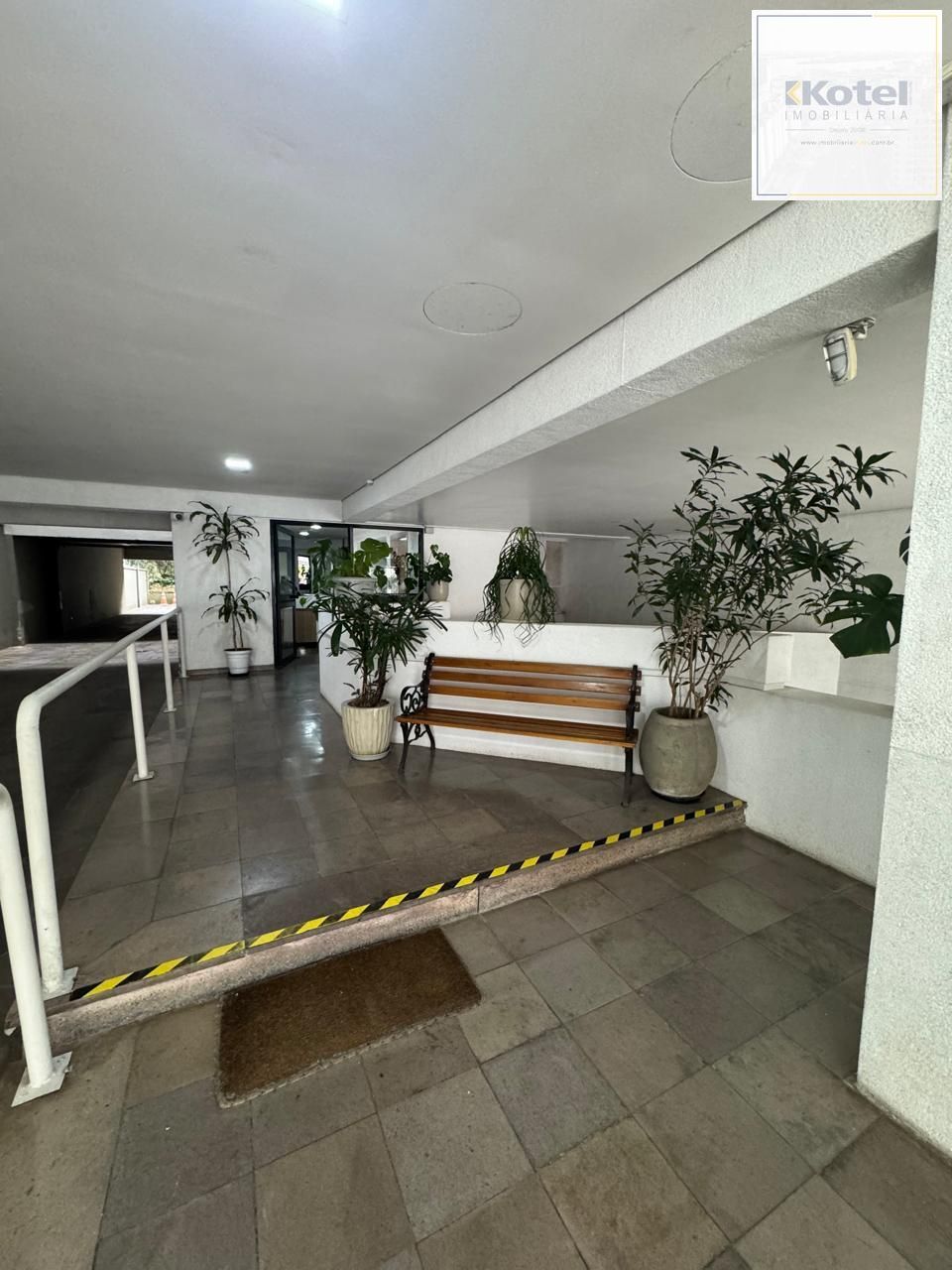 Sala Comercial no bairro Moinhos de Vento