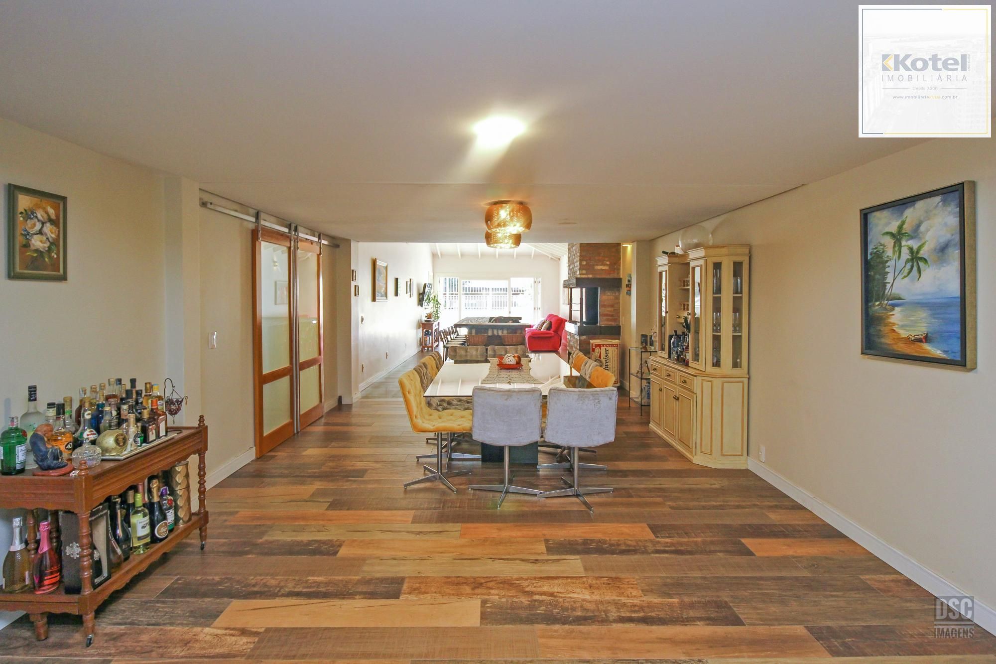 Casa 3 quartos à venda, 350m², Boa Vista - Porto Alegre — foto 2