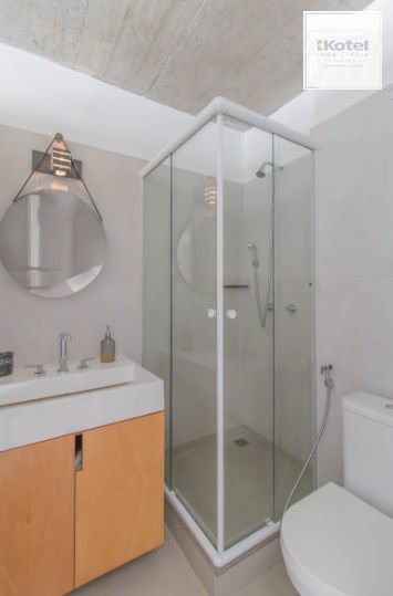 Apartamento studio mobiliado e equipado no bairro Menino Deus!