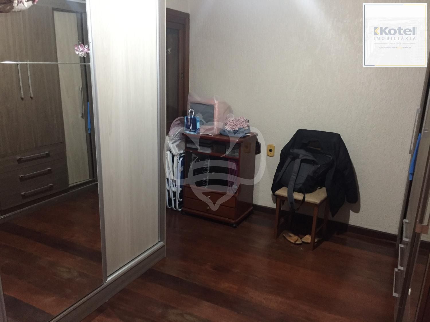 Casa para Venda - 265m², 4 dormitórios, 5 vagas - — foto 4
