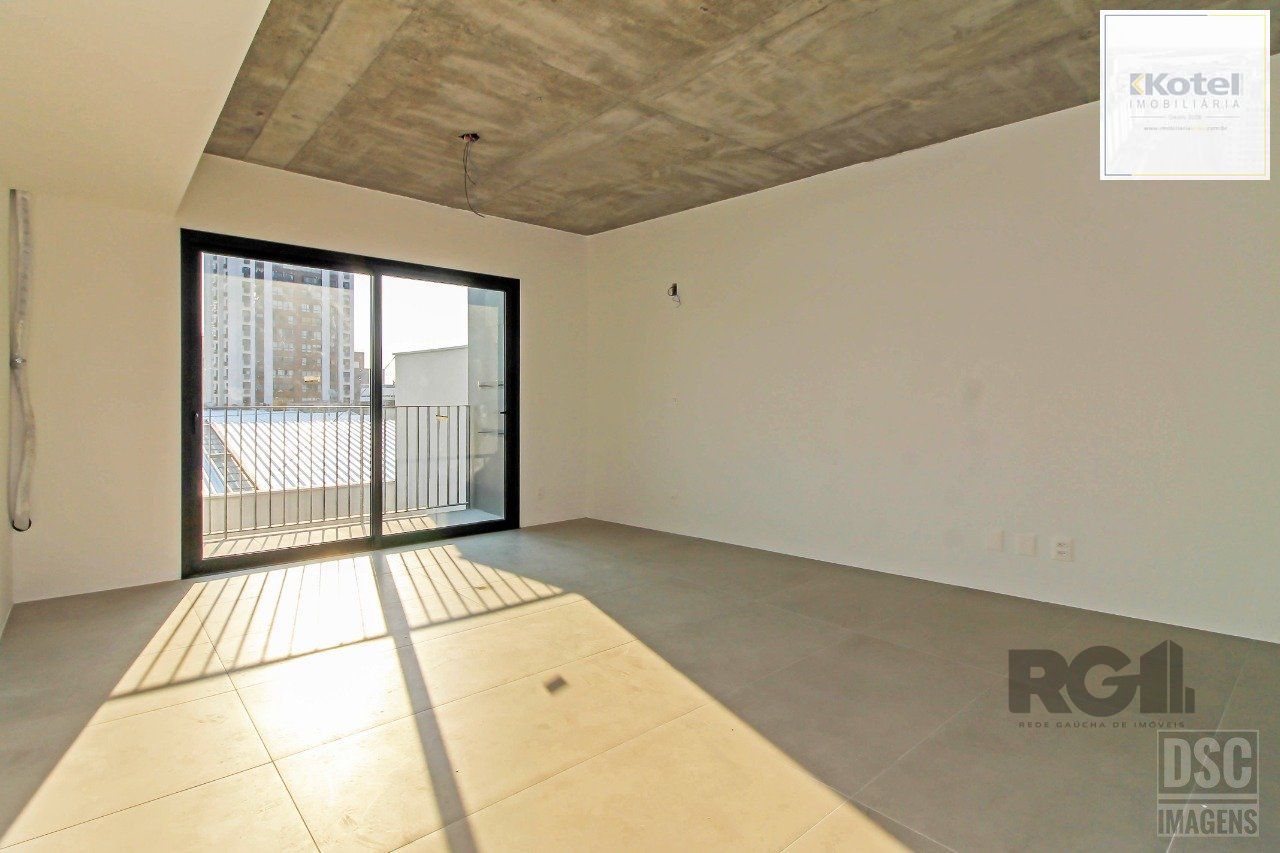 Studio no Bairro Menino Deus - Excelente investimento para renda