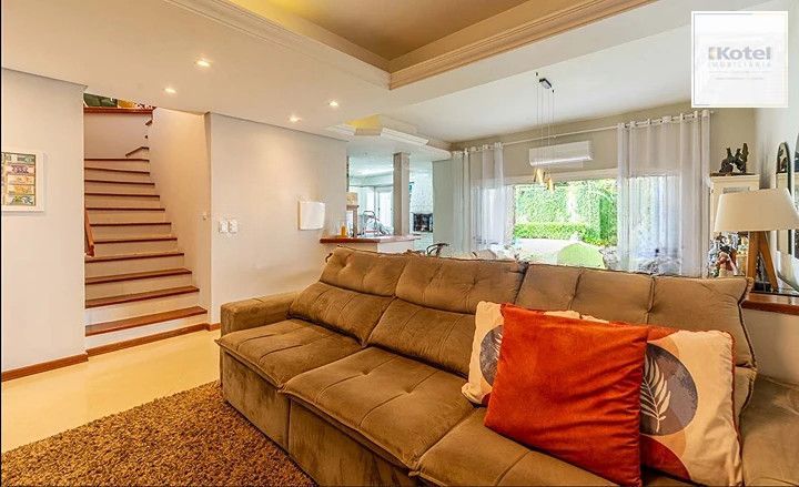 Casa de Condomínio 3 quartos à venda, 162m², Hípica - Porto Alegre — foto 2