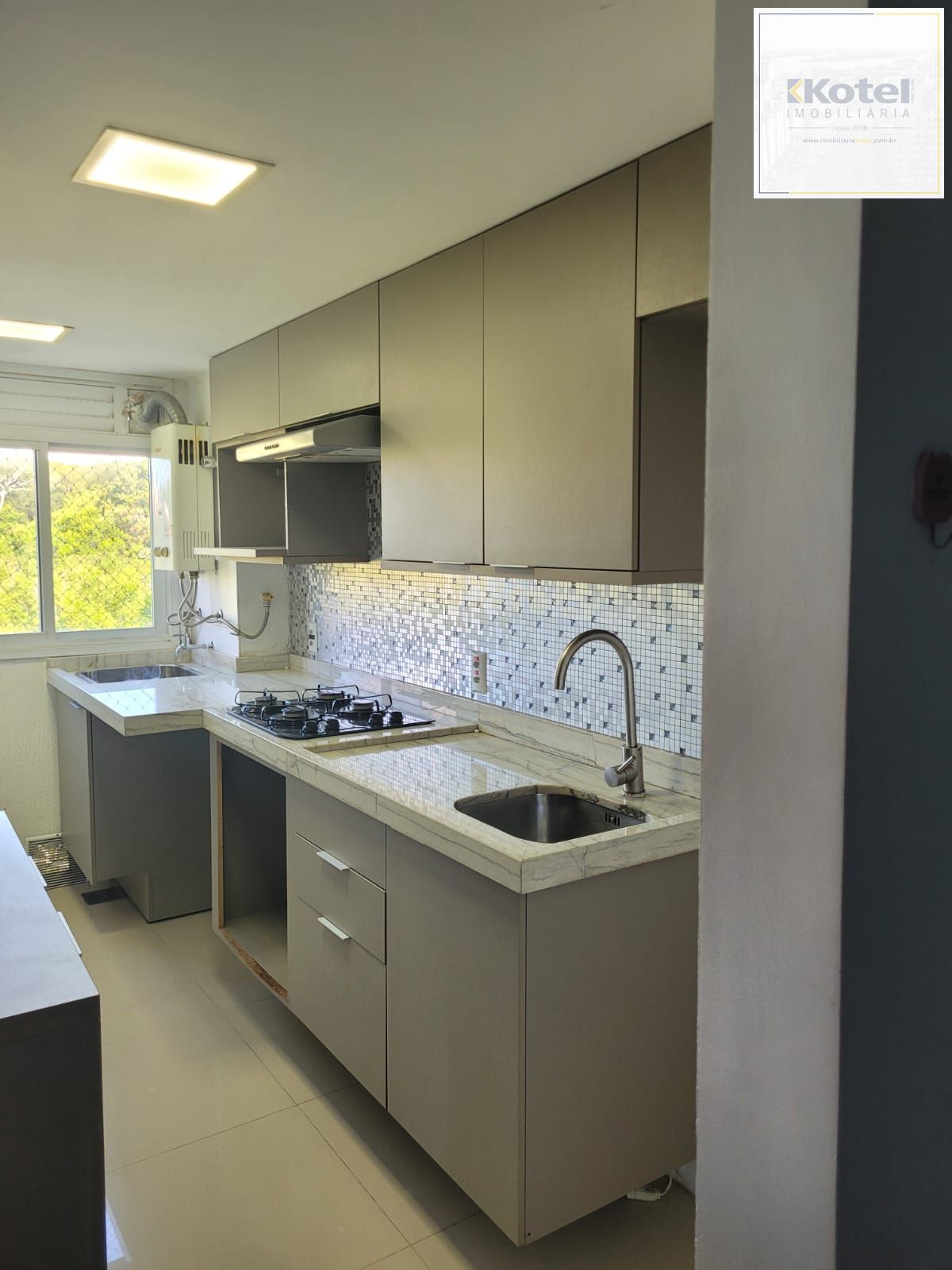 Apartamento 2 quartos à venda, 47m², Vila Nova - Porto Alegre