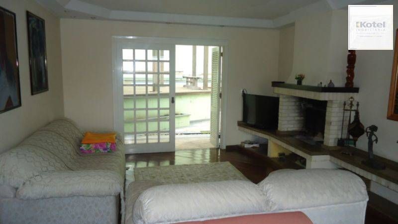 Casa para Venda - 400m², 4 dormitórios, sendo 1 suites, 4 vagas - Jardim Sabará