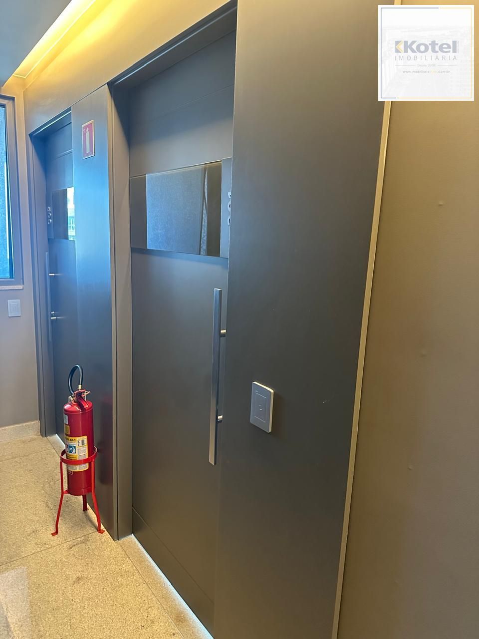 Sala Comercial 1 quartos à venda, 70m², São Sebastião - Porto Alegre