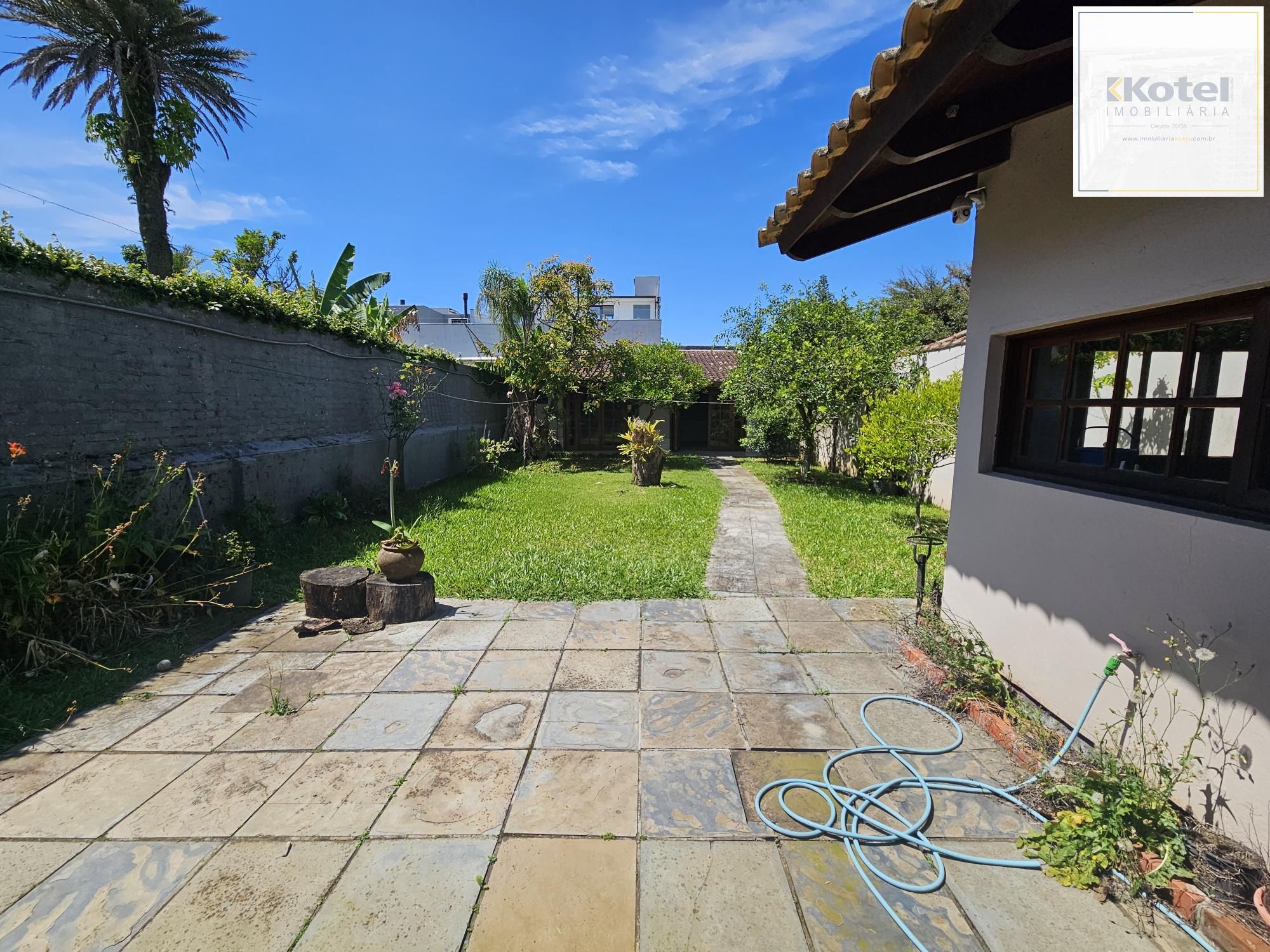 LINDO SOBRADO NO MELHOR PONTO DO BAIRRO TRISTEZA — foto 2