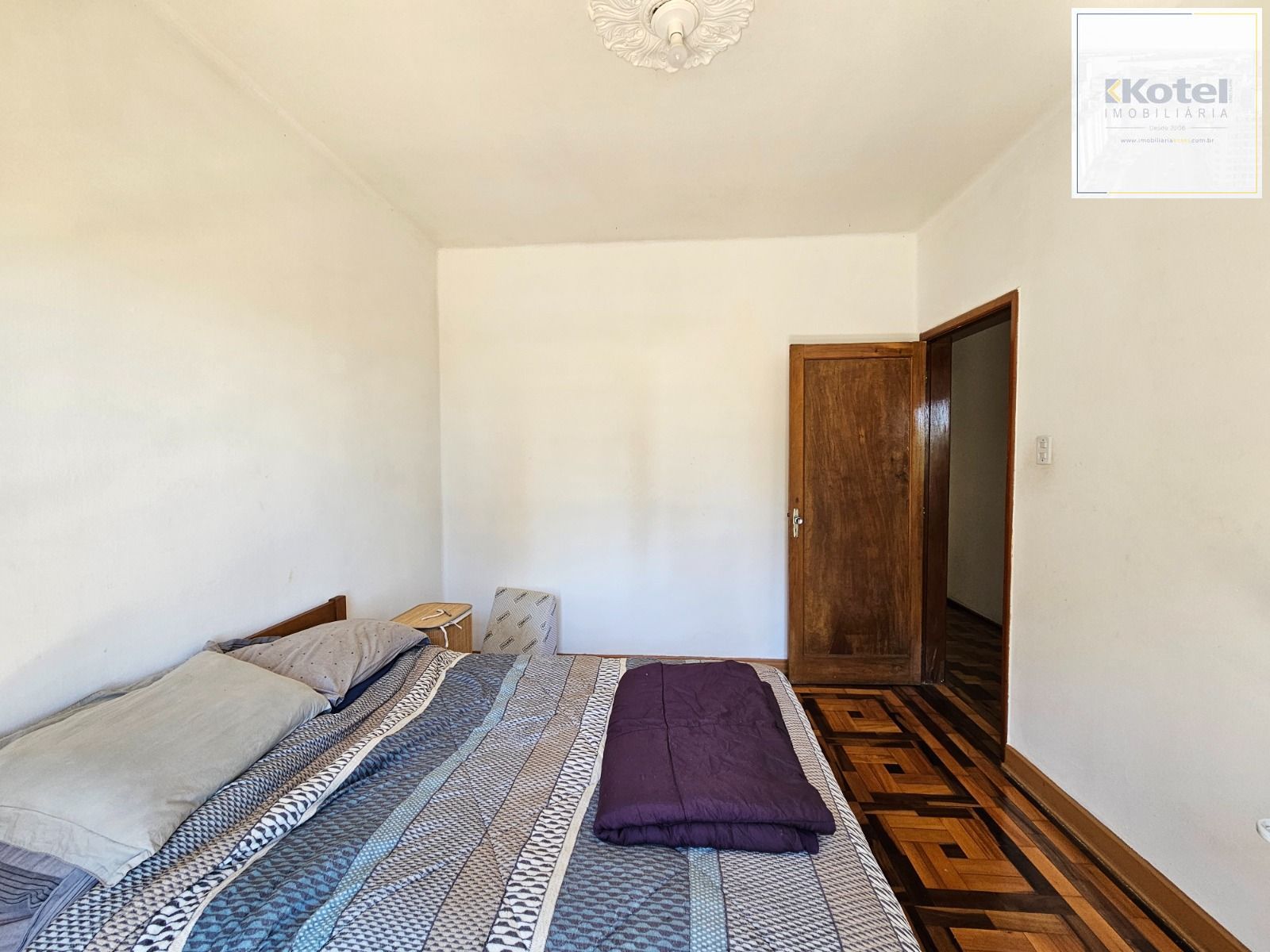 Apartamento 3 dormitórios com sacada na Cristóvão