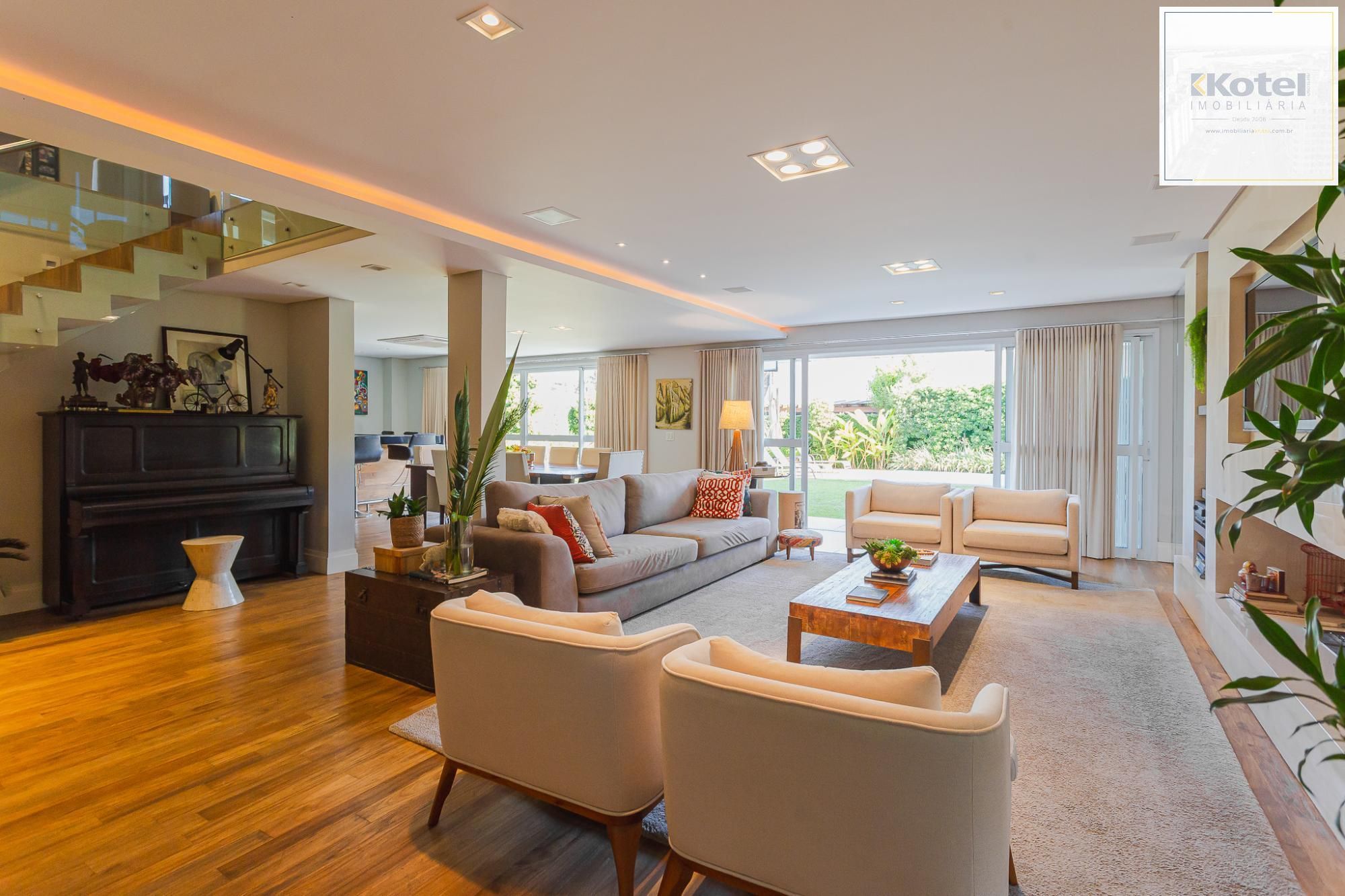 CONDOMINIO ATMOSFERA - CASA MOBILIADA DE 4 SUÍTES COM 4 VAGAS — foto 2