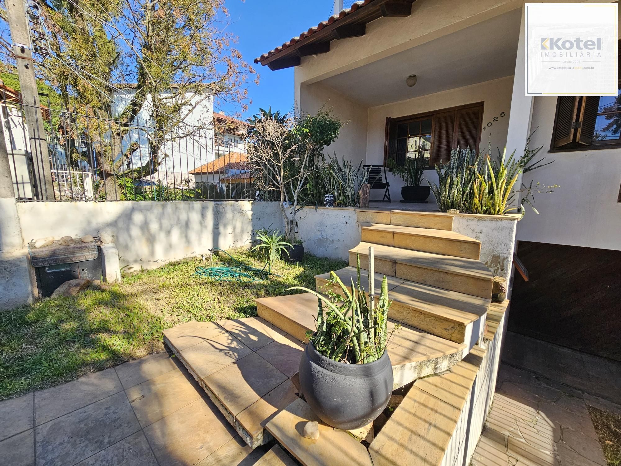 CASA 03 SUÍTES + APARTAMENTO 2 DORMITÓRIOS BAIRRO NONOAI