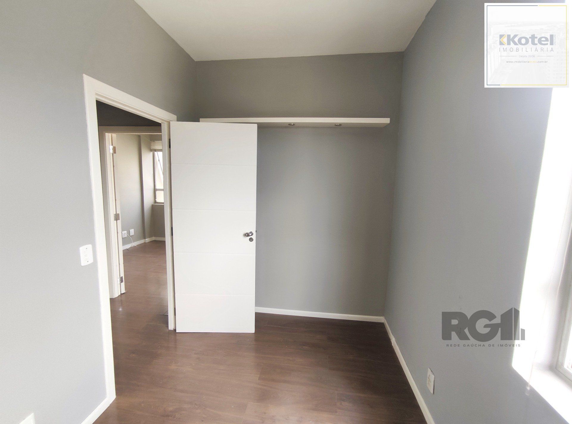 Conjunto/Sala para Venda - 31.9m², 0 dormitórios, Petrópolis — foto 3