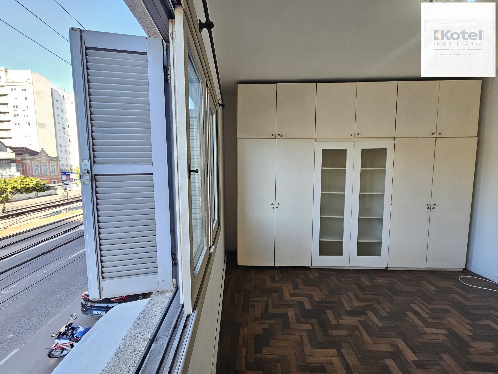Apartamento 3 dormitórios, com elevador e em frente a Redenção — foto 5
