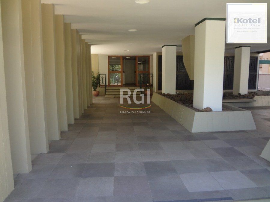 Cobertura para Venda - 267m², 3 dormitórios, sendo 1 suites, 2 vagas - Menino Deus — foto 3