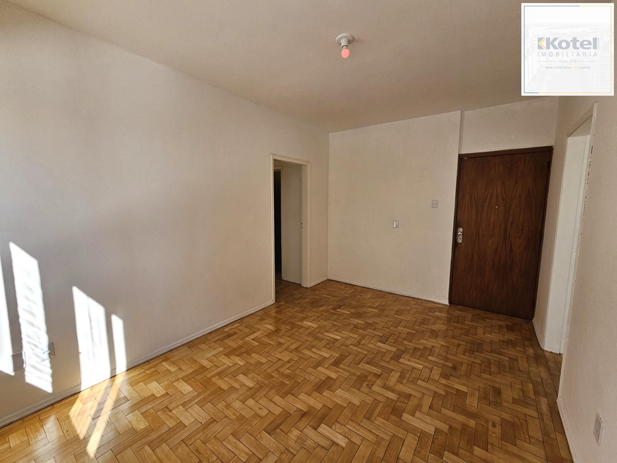 Apartamento 2 dormitórios com elevador na Cristóvão — foto 3