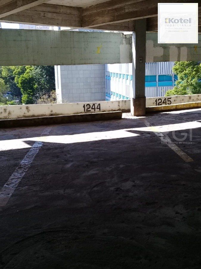 Box para Venda - 12.65m², 0 dormitórios, 1 vaga - Centro Histórico — foto 4