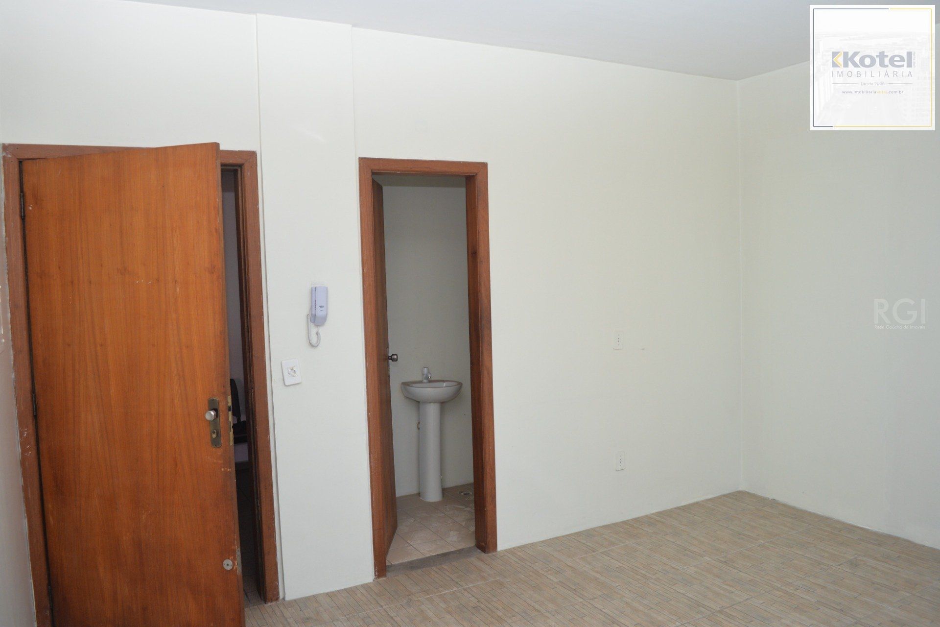 Conjunto/Sala para Venda - 20.97m², 0 dormitórios, São João — foto 3