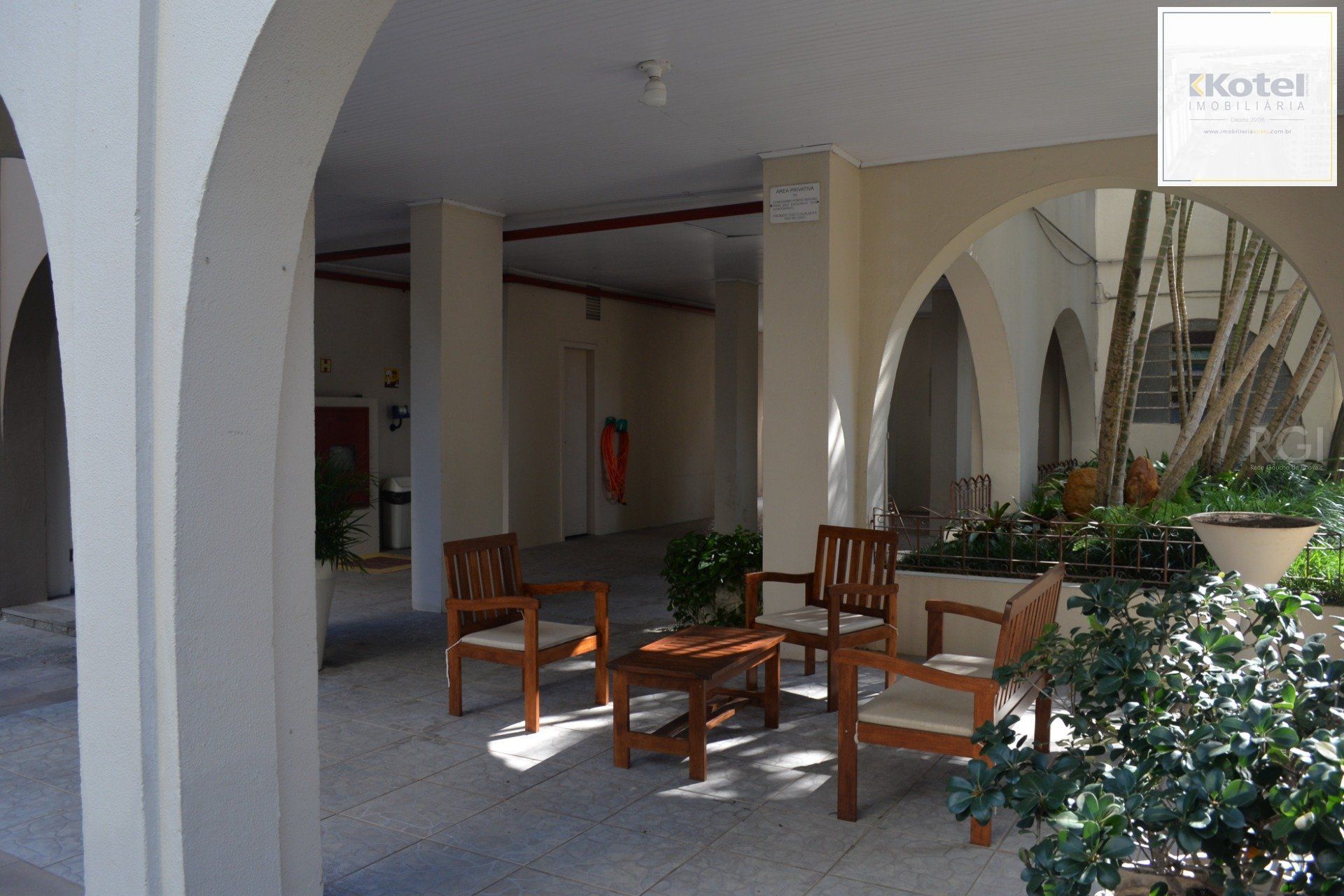 Apartamento para Venda - 120.46m², 3 dormitórios, sendo 1 suites, 1 vaga - Cristal — foto 3