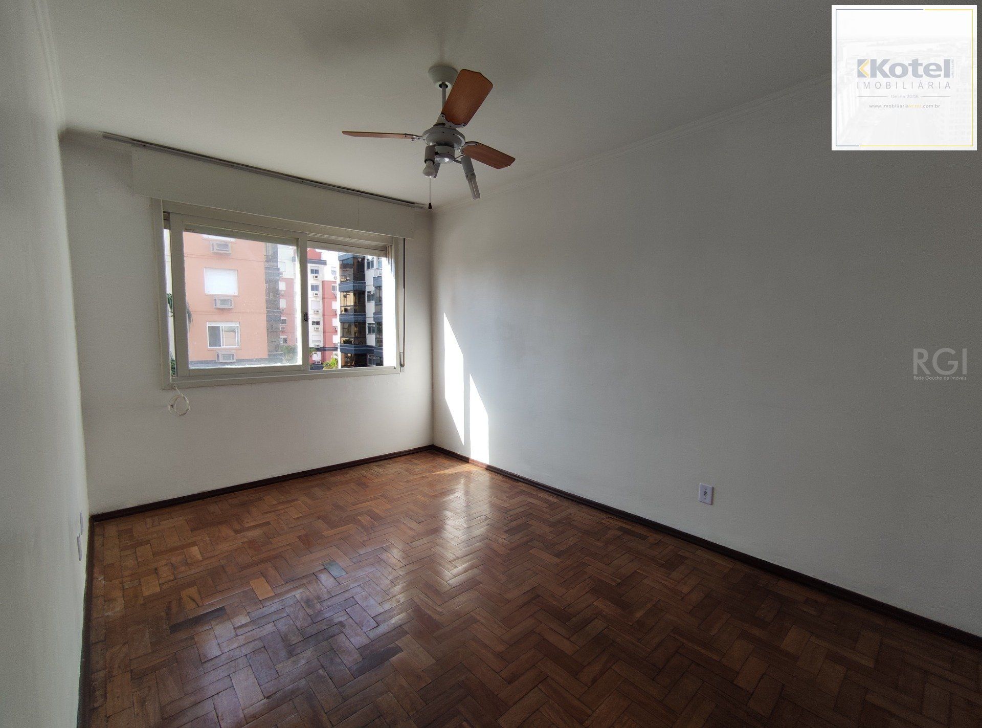 Apartamento para Venda - 42.21m², 1 dormitório, Partenon
