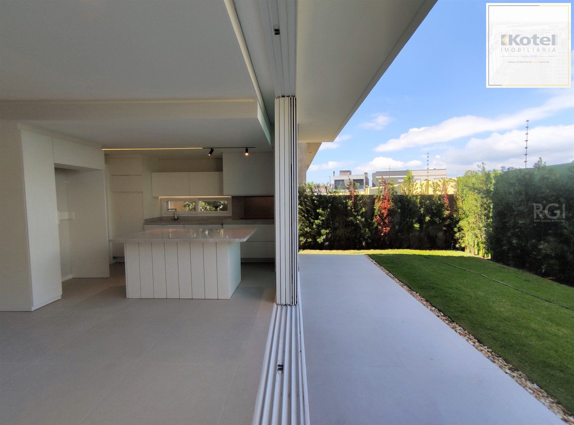 Casa de Condomínio 5 quartos à venda, 226m², Atlântida Sul - Xangri-Lá