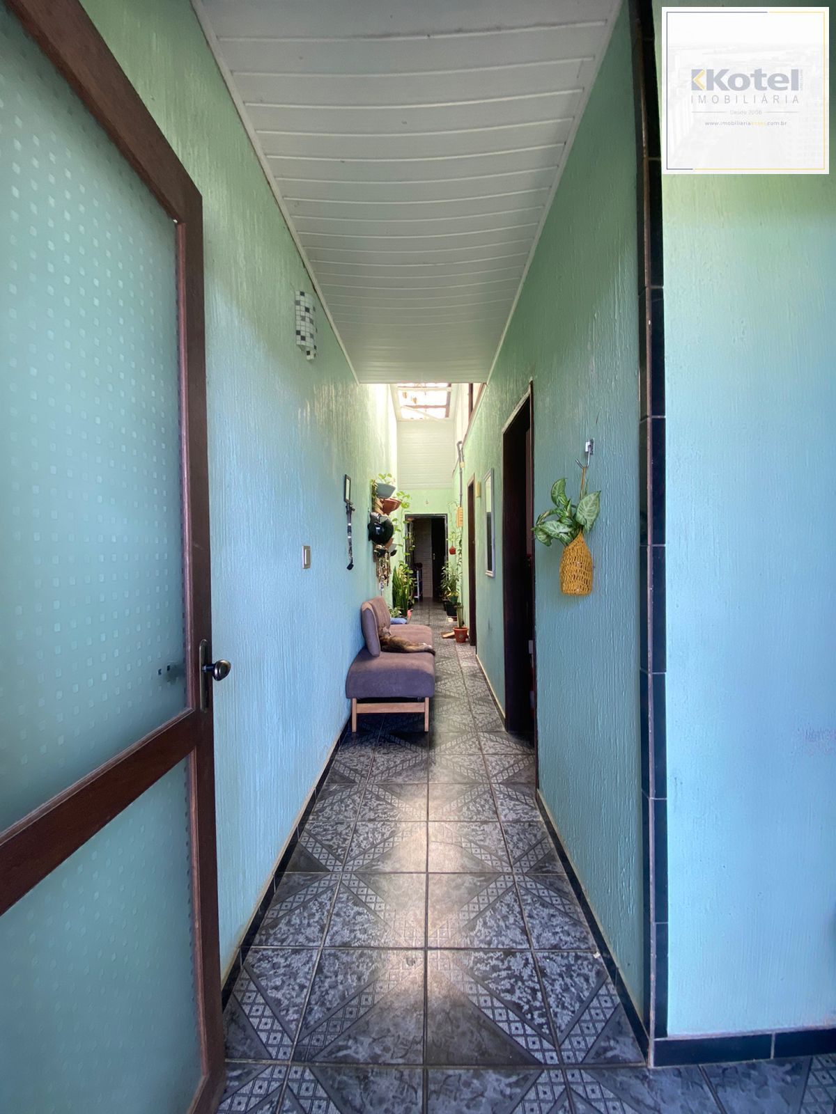 Casa 3 dormitórios com amplo terreno — foto 4