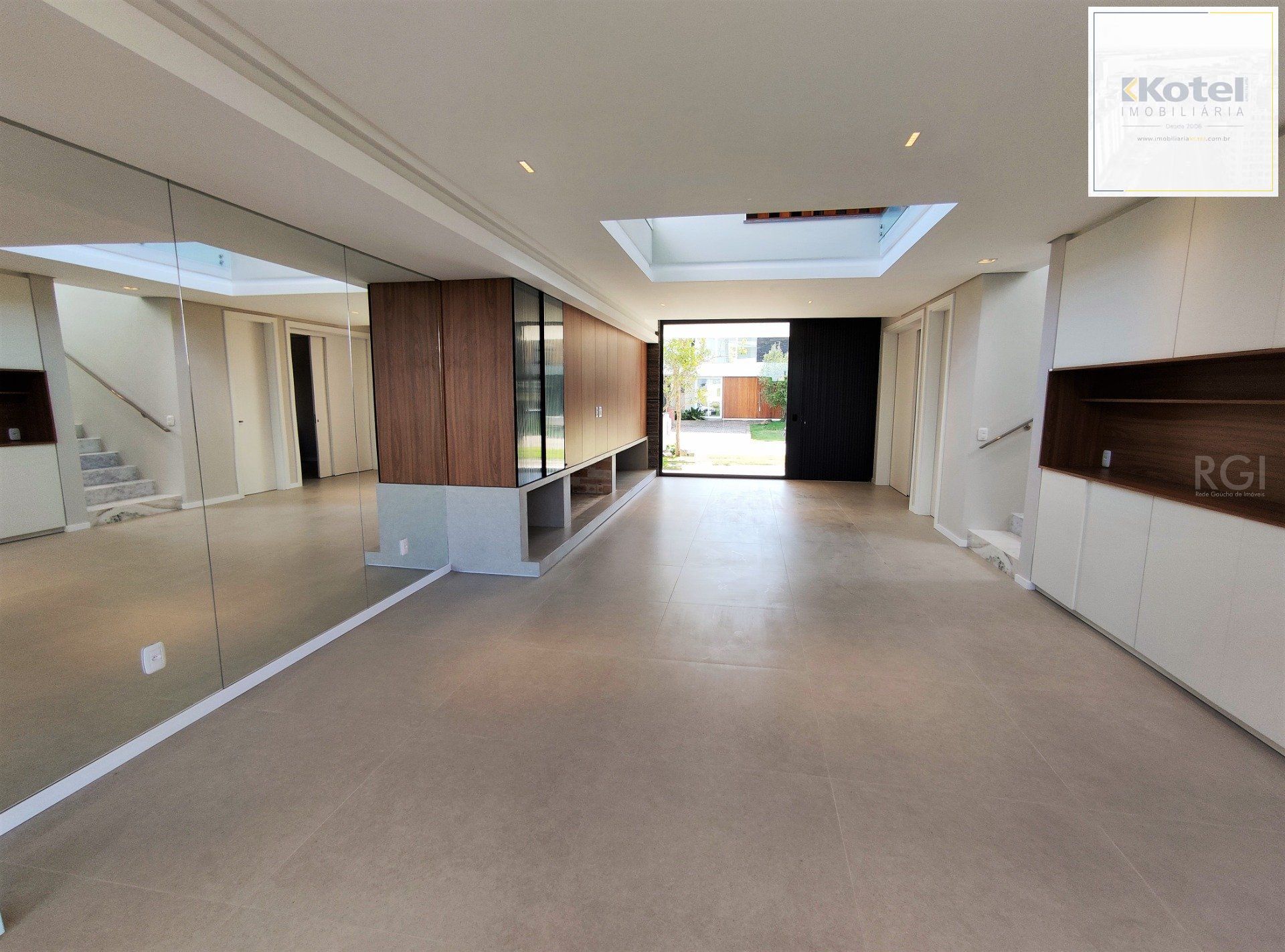 Casa de Condomínio 5 quartos à venda, 226m², Atlântida Sul - Xangri-Lá