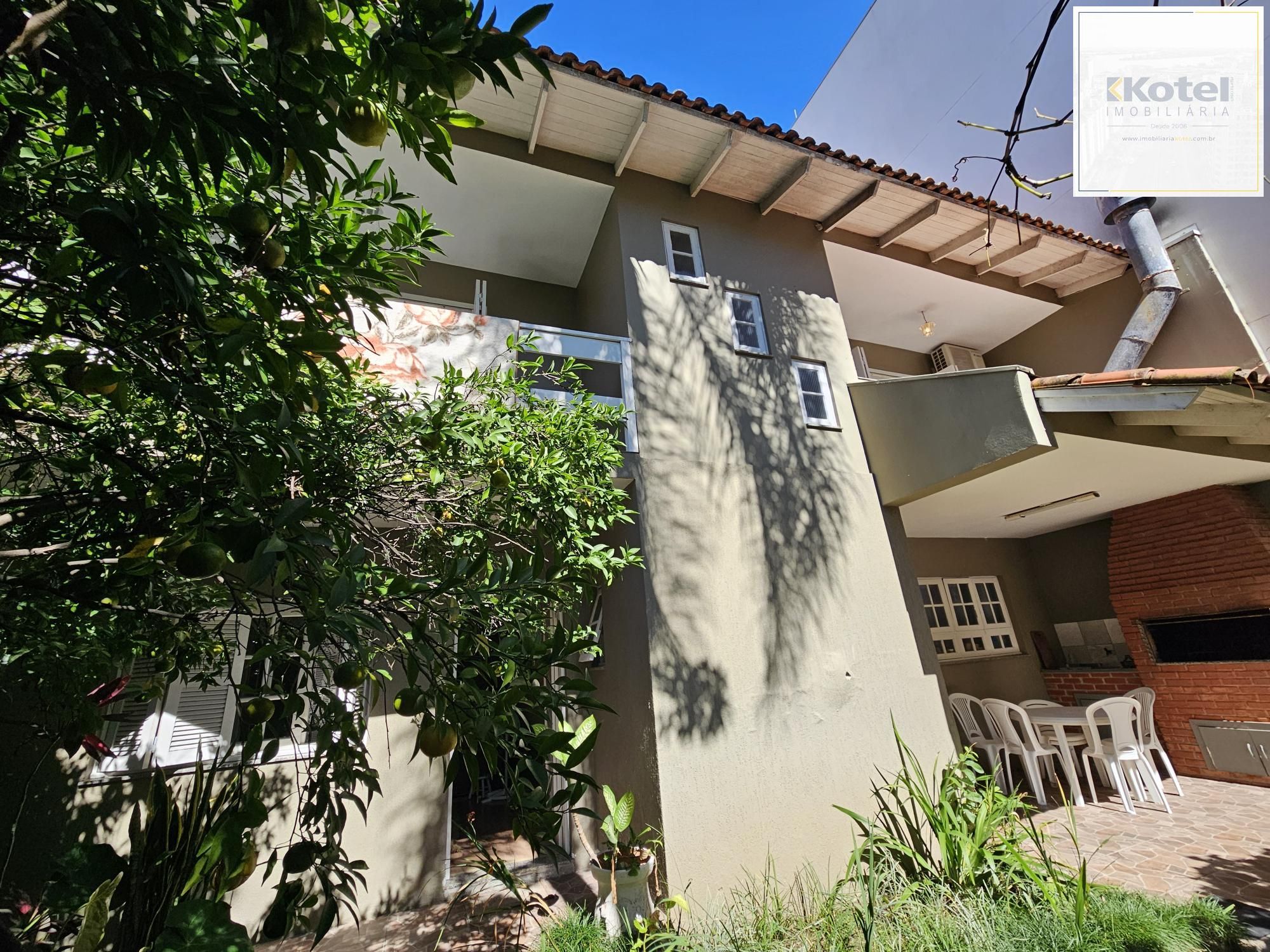 Casa  03 dormitórios  com suite e 02 vagas  no Bairro Mont Serrat — foto 5