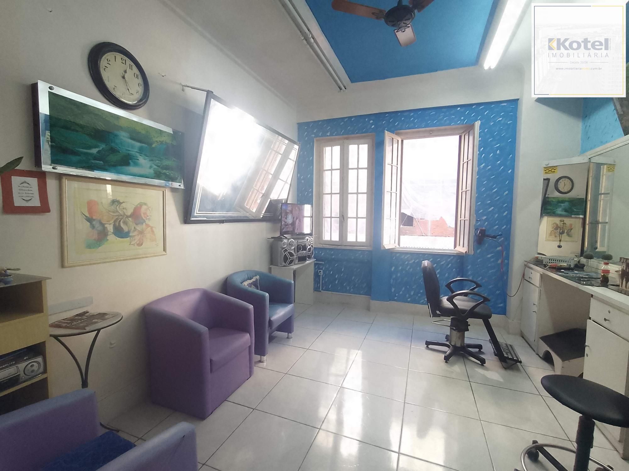 Sala comercial no Centro