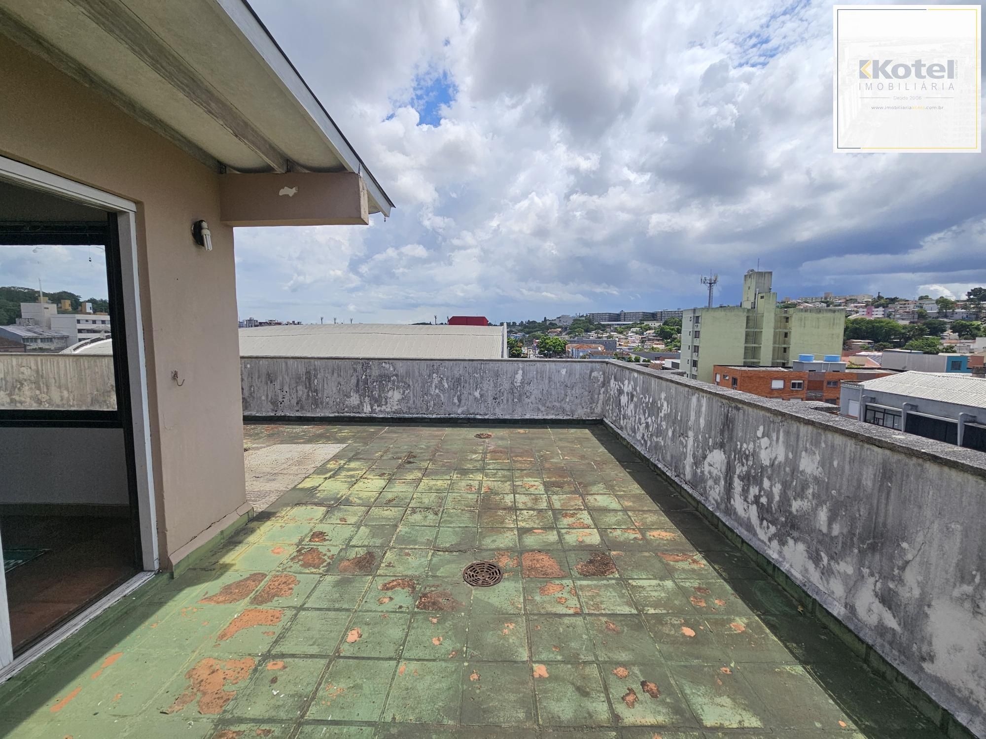 Cobertura 2 dormitórios com suite, elevador e vaga — foto 4