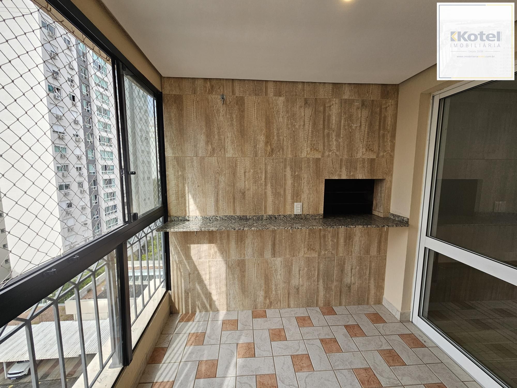 Apartamento 3 Dorm sendo 1 suite e 2 vagas