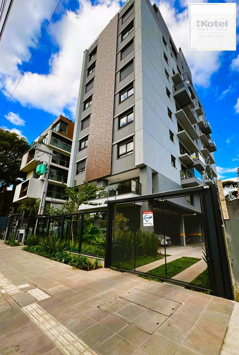 Excelente apartamento 2 dormitórios com sacada e vaga coberta no Petrópolis — foto 2