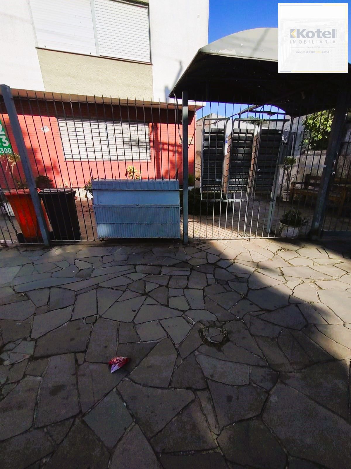 ÓTIMO APARTAMENTO JK NO BAIRRO PARTENON BEM ILUMINADO. — foto 4