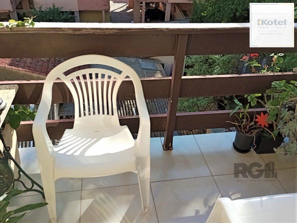 ótimo apartamento 2 dormitórios com sacada e 1 vaga de garagem coberta por convenção. — foto 5