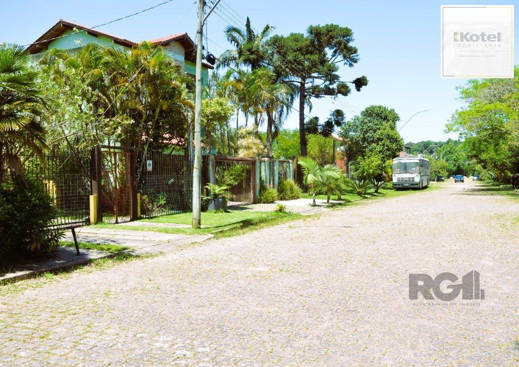 MAGNÍFICA MANSÃO ANOS 90 A BEIRA DO GUAÍBA NA ZONA SUL DE PORTO ALEGRE!