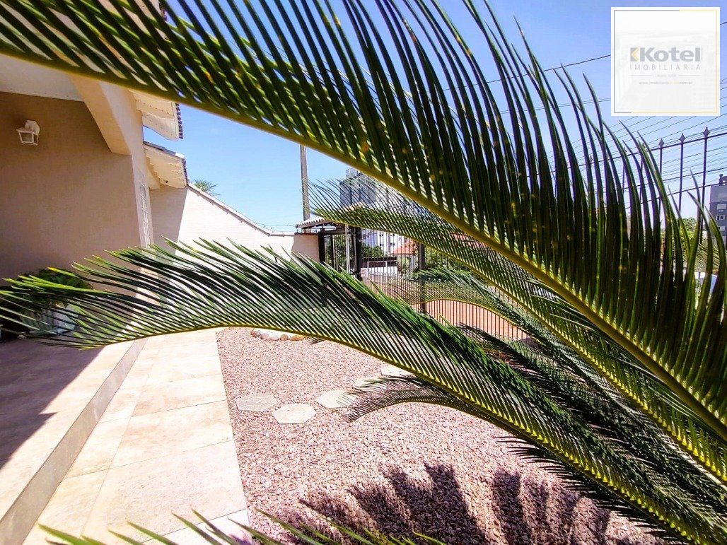 Casa 3 quartos à venda, 145m², Vila Cachoeirinha - Cachoeirinha