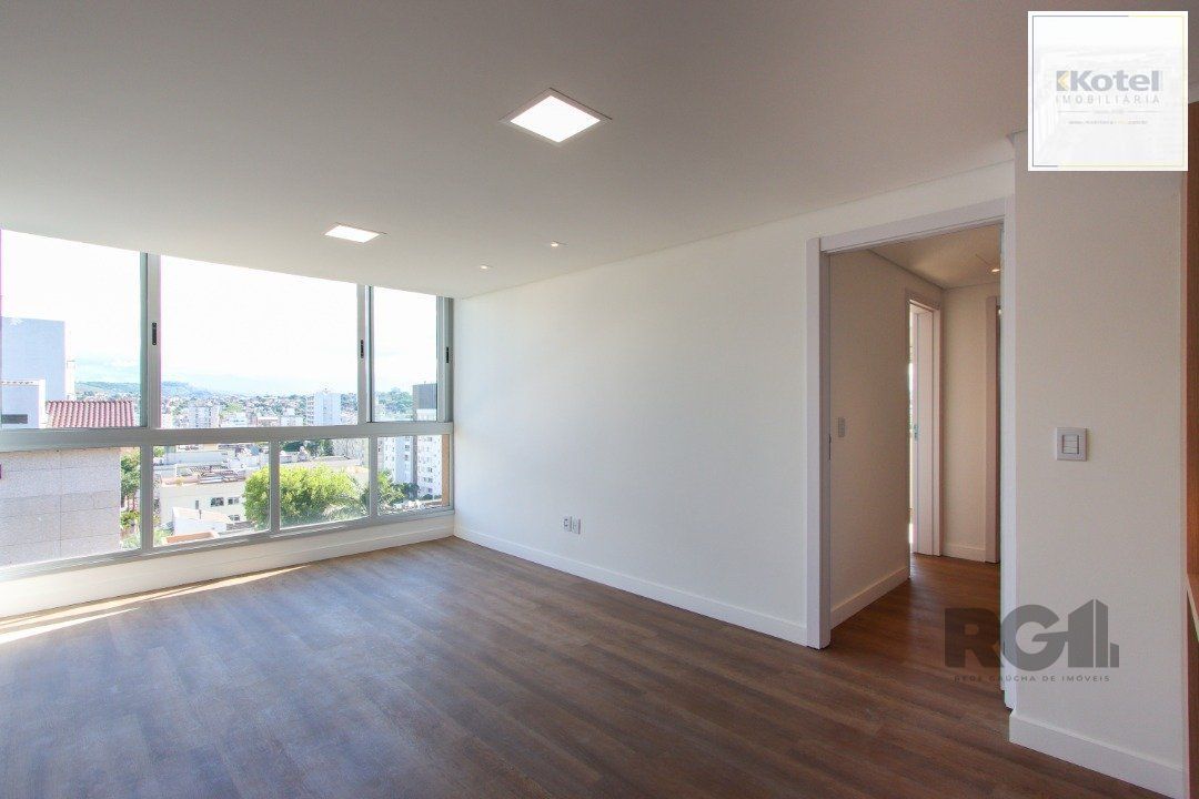 Apartamento em Porto Alegre no Bairro Petrópolis, de 2 quartos, semi mobiliado.